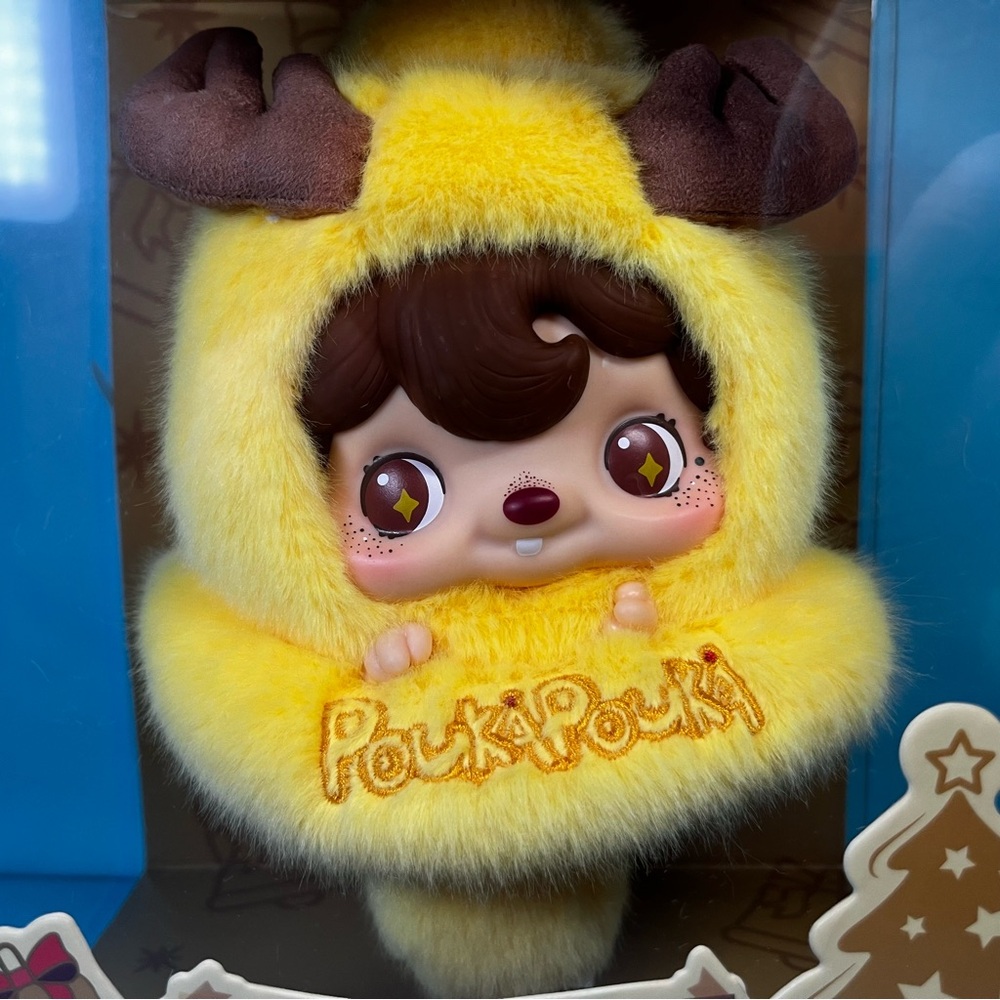 52TOYS - Pouka Pouka Winter Waltz Vinyl Plush Pendant 🔔